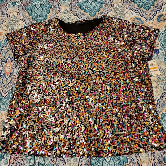 Rainbow Sequinned Tshirt - Picture 2 of 5
